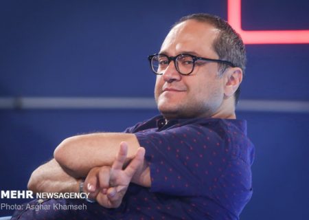 شادی «خندوانه» به اهالی تئاتر تقدیم شد/ ادای دین به حمید سمندریان