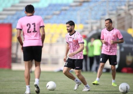 کامیابی‌نیا داربی را از دست داد