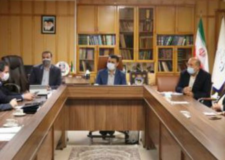 پیروزی مقابل تهاجم گسترده در دفاع مقدس با هیچ سلاحی جز معنویت ممکن نبود