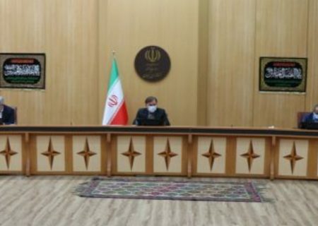 رعایت جدی توصیه‌های بهداشتی با وجود افزایش واکسیناسیون / گیلان در شمار افرادی که دُزهای اول و دوم واکسن را تزریق کرده اند، از میانگین کشوری بالاتر است / طرح شهید سلیمانی با قوت استمرار یابد / حفظ سلامت و جان دانش‌آموزان در کنار تعلیم و تربیت