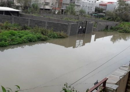 ثبت بارش ۲۵۰ میلیمتری/ ۳۰۰ خانوار آستارایی درگیر آب گرفتگی