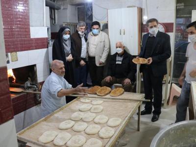 بازدید شبانه سرپرست فرمانداری رشت از نانوایی های سطح شهر