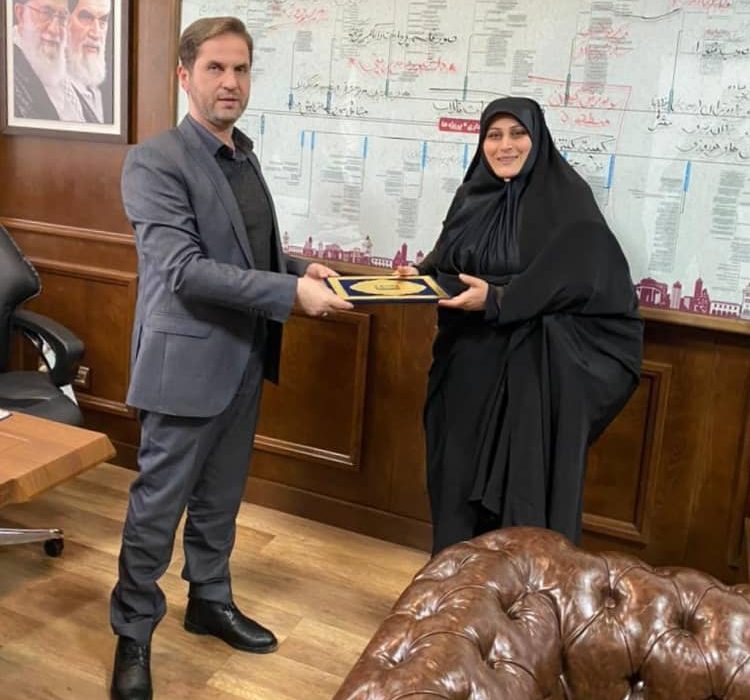 مشاور امور بانوان شهرداری رشت منصوب شد.