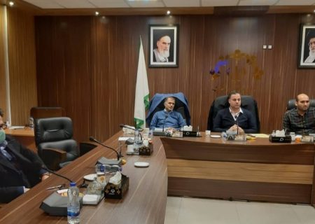 انتقاد شدید رئیس کمیسیون حمل و نقل و ترافیک شورای رشت از بسته شدن خیابان صیقلان به دستور شهردار رشت