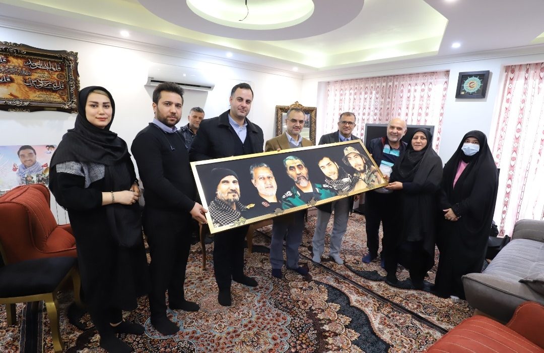 مادران شهدا برای حفظ ارزش های نظام صبوری پیشه کردند/ شهدا متعلق به تمام ملت هستند