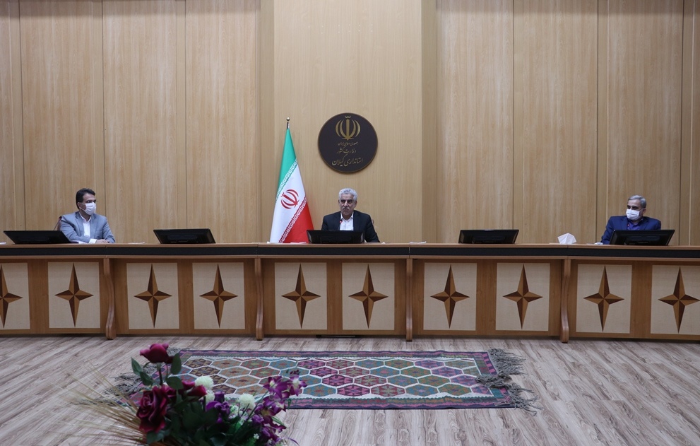 استاندار گیلان: با تهدیدکنندگان سفره مردم و محتکران، برخورد جدی و فوری شود