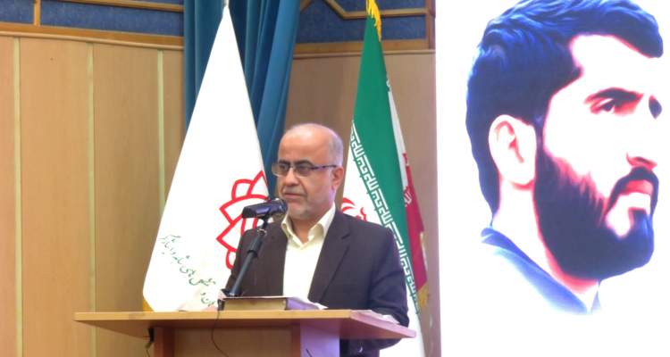 نخبگان جامعه ایثارگری ،ایثار را در مکتب پدران خود آموختند
