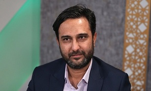 دوران کنونی دوران تبیین فرهنگ انقلاب است/ رسانه‌ها خط شکن جبهه رسانه باشند