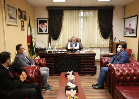 خیابان غذا باید برای شهروندان و گردشگران جذابیت داشته باشد / فقدان پارکینگ موجب بروز مشکلات ترافیکی در خیابان غذا