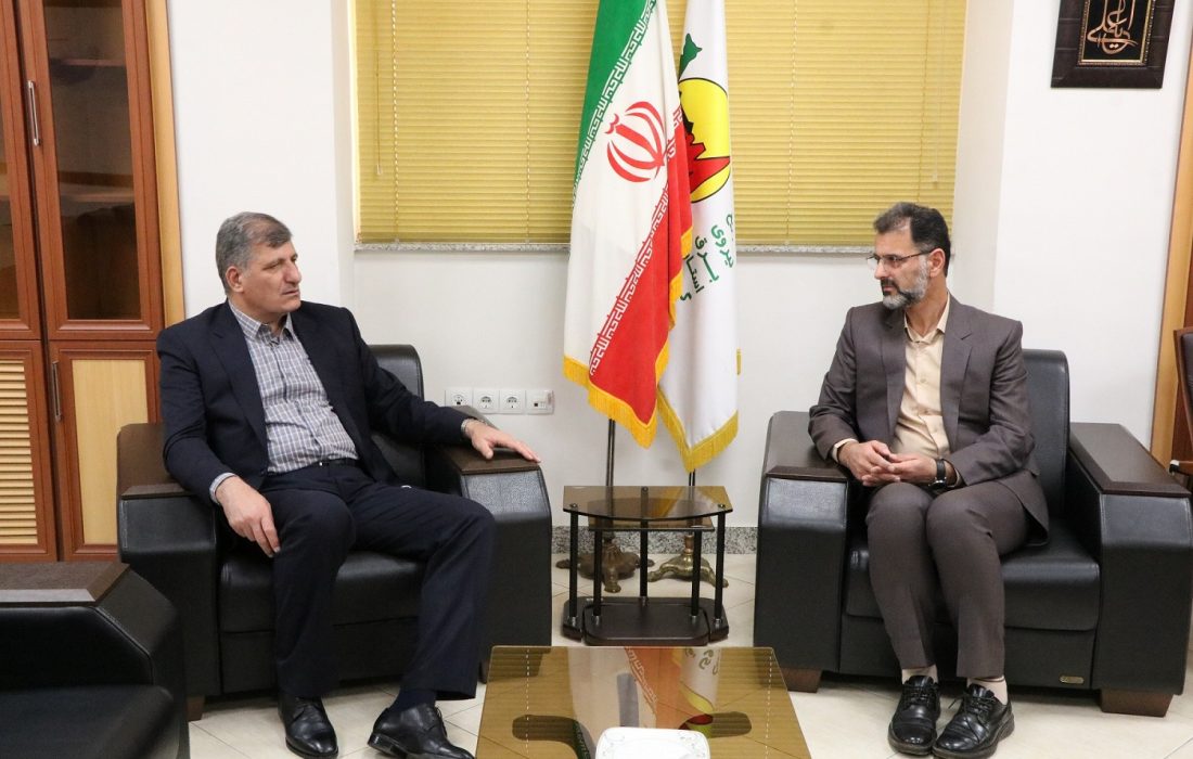 دیدارصمیمانه مدیرعامل شركت توزیع برق گیلان با رئیس مجمع نمایندگان استان