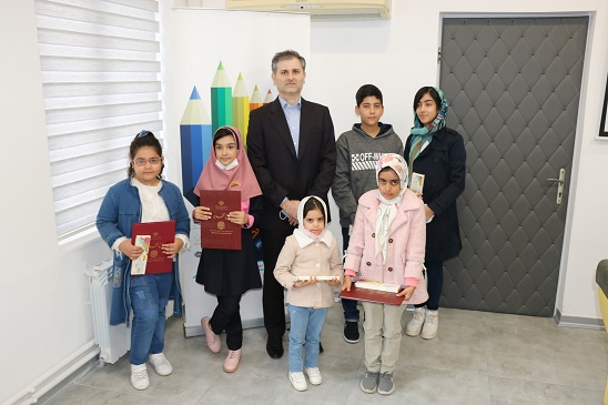 تجلیل دانش آموزان گیلانی،برگزیده در پویش ملی به رنگ مدرسه