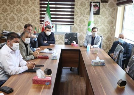 تبادل نظر با شخصیتهای ملی و استانی برای حل معضل سراوان