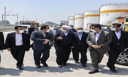 بازدید رییس کل دادگستری گیلان از روند انتقال روغن خام به کارخانه های فرآوری در منطقه آزاد انزلی