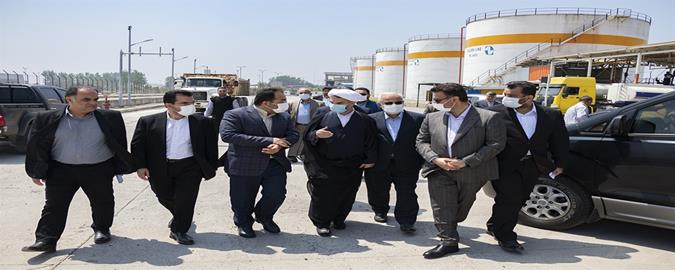 بازدید رییس کل دادگستری گیلان از روند انتقال روغن خام به کارخانه های فرآوری در منطقه آزاد انزلی