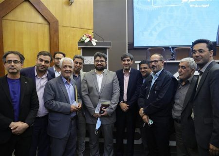 دکتر عبدالملکی: هر تصمیم به نفع کارگران، به نفع کشور است/دکتر موسوی: سیاست‌های کلی مبنای تحول راهبردی در تأمین اجتماعی است