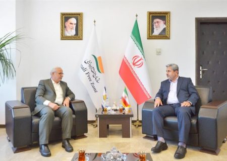 استقرار ناجیان غریق و شروع به کار طرح سالم سازی دریا در منطقه آزاد انزلی