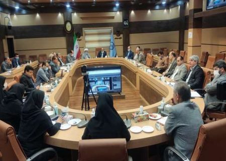 ایستادگی کادر سلامت در دوران کرونا با ایثار و روحیه جهادی/ نوبت ارتقای نظام سلامت گیلان با اصلاح ساختارها فرا رسیده است