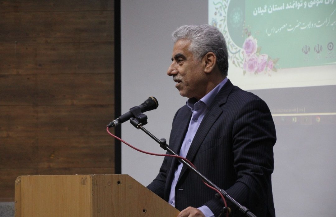 ارج نهادن و توجه به بانوان باعث ایجاد پویایی در جامعه می شود