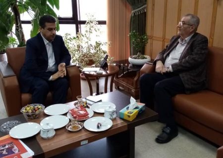 دیدار صمیمانه مجتبی وهابی، با دکتر اسحاقی، معاون هماهنگی امور اقتصادی استانداری گیلان