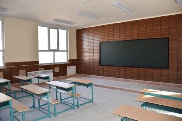 خدمت بی منت و پاسخگویی در صدر وظایف دستگاه های دولتی/ استمرار نظارت‌های سرزده بر عملکرد ادارات شهرستان