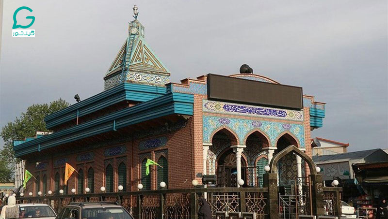 جولان موتورسواران در مسیر حرکت هیئت های عزاداری در اطراف بقعه دانای علی رشت