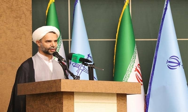 باید به نوعی قضاوت کنیم و عدالت بورزیم که قلوب مردم را با خود و دستگاه قضاء همراه سازیم