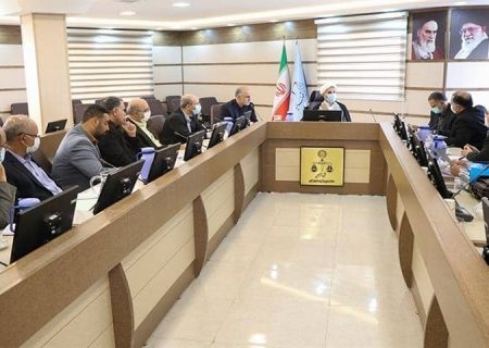 تمام مدیرانی که در انجام وظیفه قانونی خود اهمال نموده و به اموال عمومی و بیت المال تعرض نموده اند باید در مراجع قضایی پاسخگو باشند