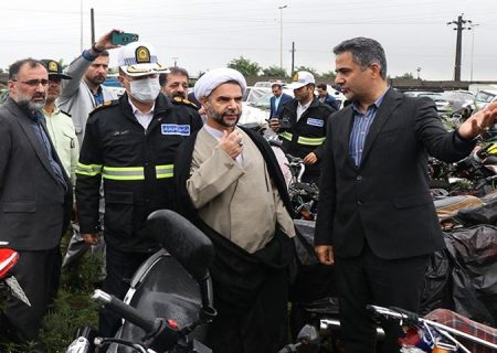 خودروهای توقیف شده در پارکینگ های استان به راحت ترین شیوه ممکن برای جلوگیری از تضییع حقوق مردم ترخیص شود