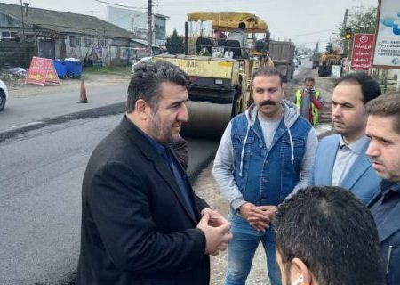 بازدید فرماندار رشت از پروژه های عمران جاده ای شهرستان/ دکتر امام پناهی: راه مناسب، لازمه توسعه و تولید ثروت در شهرستان است