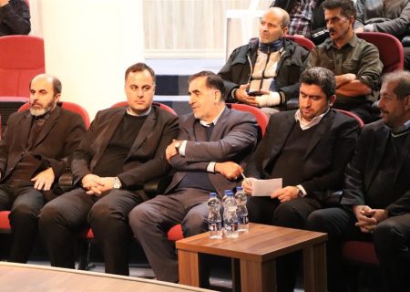 لایحه شورای اسلامی شهر رشت برای اضافه کردن ۵۰ دستگاه ون به ناوگان حمل و نقل عمومی _برنامه ریزی برای احداث پارکینگ‌های جدید در سطح شهر _لزوم رسیدگی به معیشت رانندگان سازمان اتوبوسرانی