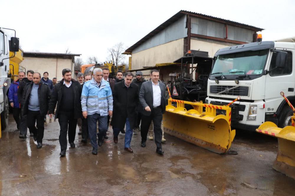دستگاههای خدمات رسان با صدور هشدار هواشناسی مبنی بر بارش برف و باران به حالت آماده باش درآمدند