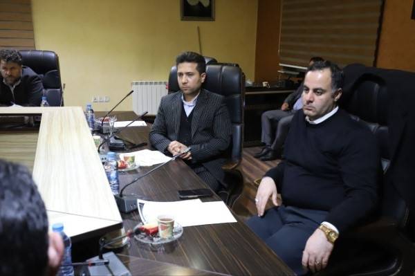 عدم رضایت از خدمات رسانی و توسعه شبکه های آب و فاضلاب در مناطق محروم