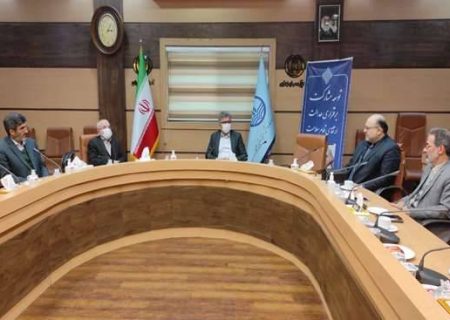 بهره‌گیری از ظرفیت بسیج جامعه پزشکی جهت «اسلامی شدن دانشگاه‌ها» و «جوانی جمعیت»/ هرکس به مردم خدمت کند، بسیجی است