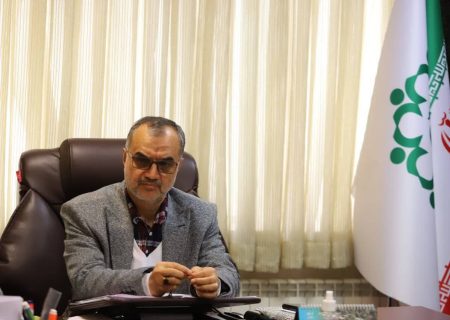 مساجد کانون تصمیم گیری ها و تصمیم سازی ها در حوزه مباحث اجتماعی/ شکاف ایجاد شده ما بین نسل جوان و مساجد باید برطرف شود
