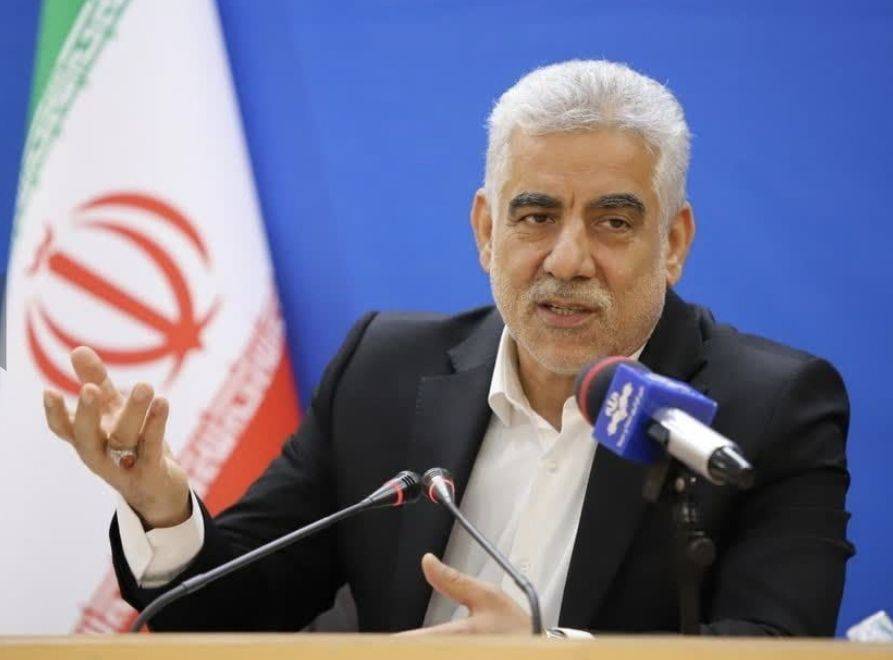 دشمن به‌دنبال القای ناامنی و تحت تأثیر قرار دادن عواطف دختران دانش‌آموز است