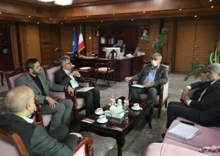 پیگیری دکتر آشوبی جهت جذب اعتبار برای ارتقای نظام سلامت گیلان تا طرح دغدغه دانشجویان با مقام عالی وزارت