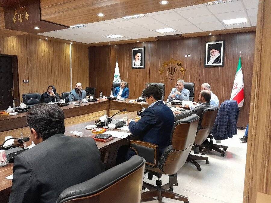 برگزاری نشست ساماندهی و جمع آوری کودکان کار و ‌متکدیان شهر رشت در شورای اسلامی شهر رشت