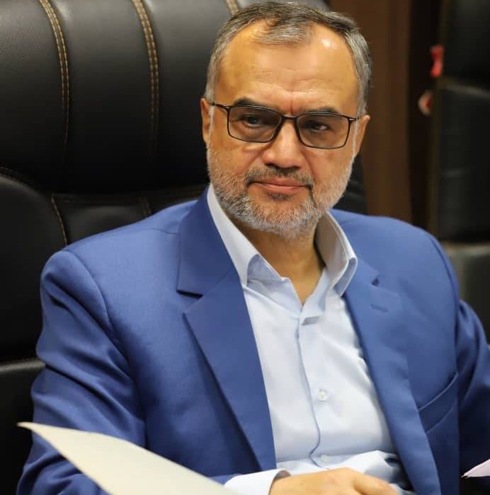 شهروندان برای رفع مشکلات ساختمانی به افراد سودجو مراجعه نکنند