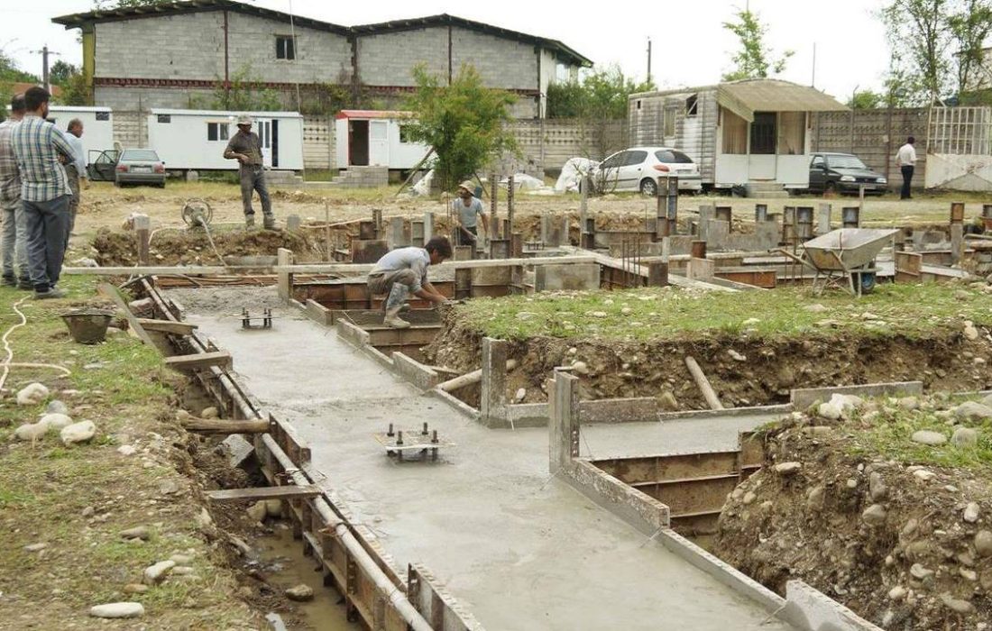 عملیات اجرایی ساخت پست شهرک صنعتی صومعه سرا آغاز شد