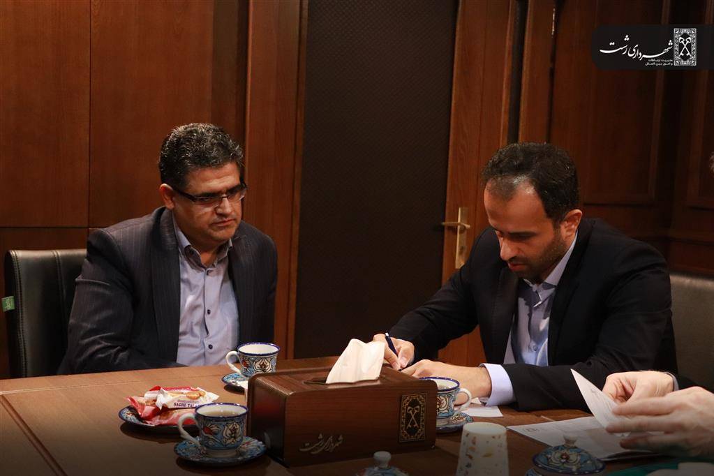 تاکید شهردار رشت و مدیرکل بنیاد مسکن گیلان بر تقویت همکاری‌های مشترک در حوزه مدیریت شهری