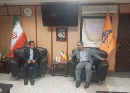 نماینده مردم رشت با مدیرعامل گاز گیلان دیدار کرد