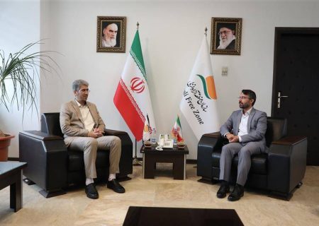 دیدار بازرس کل استان گیلان با سرپرست سازمان منطقه آزاد انزلی