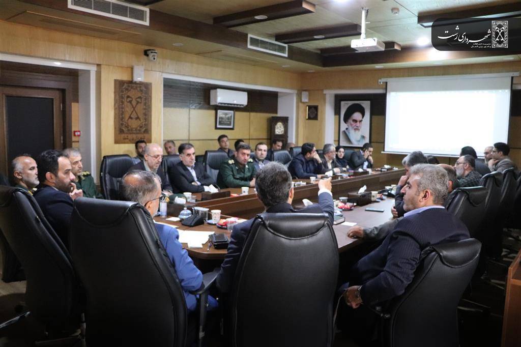 برگزاری جلسه برنامه‌ریزی به منظور فضاسازی محیطی دومین کنگره هشت هزار شهید گیلان