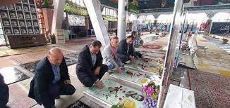 گلباران و عطر افشانی گلزار شهدای رشت ، با حضور مدیر عامل و کارکنان شرکت شهرک های صنعتی استان گیلان در آستانه فرارسیدن هفته صنایع کوچک