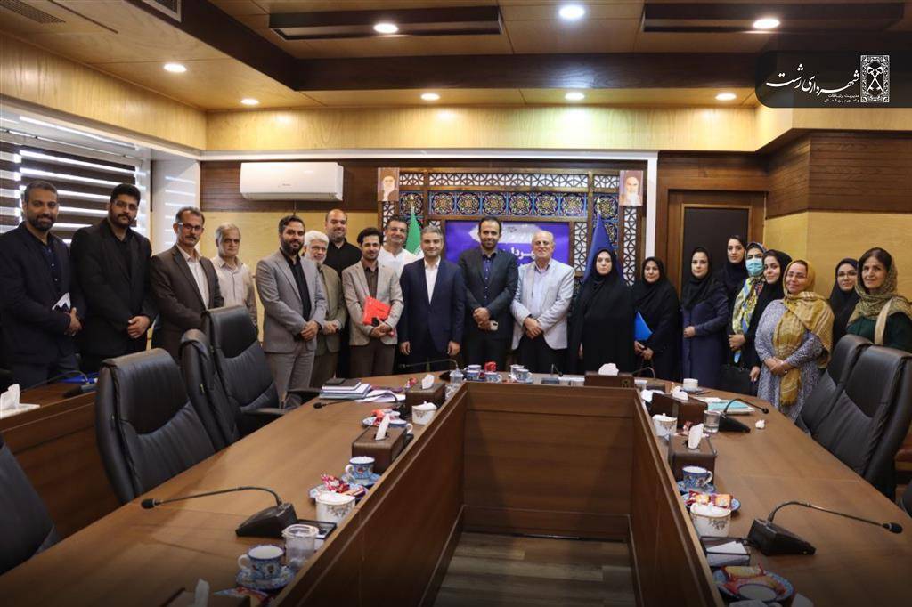 برگزاری جلسه هم‌اندیشی سازمان‌های مردم نهاد با شهردار رشت و اعضای شورای اسلامی/تاکید شهردار بر لزوم استفاده از ایده‌ها و نظرات ثمن‌ها در موضوعات شهری