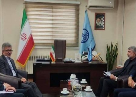 نشست مشترک نماینده مردم شهرستان‌های شفت و فومن با رئیس دانشگاه علوم پزشکی گیلان