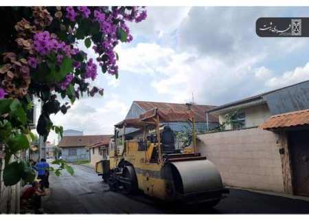 روکش گسترده آسفالت معابر اصلی و فرعی محلات منطقه سه شهری عملیاتی شد/ روکش آسفالت مسیرهای کوی امام رضا(ع) کیژده و کوی آزادگان جانبازان منطقه سه شهر رشت