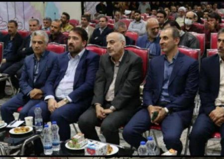 گیلان ۱۲۰ هزار بسته لوازم التحریر در بین دانش اموزان کل کشور توزیع کرد