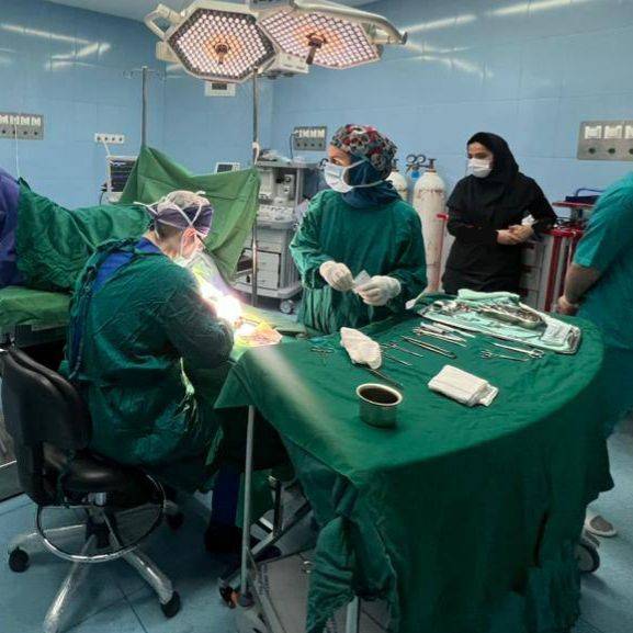 انجام اولین عمل جراحی ارتوپدی در بیمارستان شهدای رضوانشهر