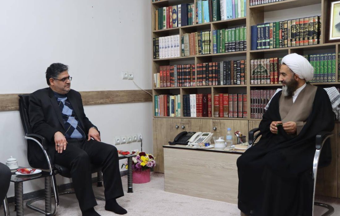 دیدار مدیرکل بنیاد مسکن انقلاب اسلامی استان با حجت الاسلام و المسلمین ابوالقاسم ابراهیمی نوری امام جمعه شهرستان رودسر